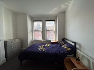 Photo 16- click for photo gallery